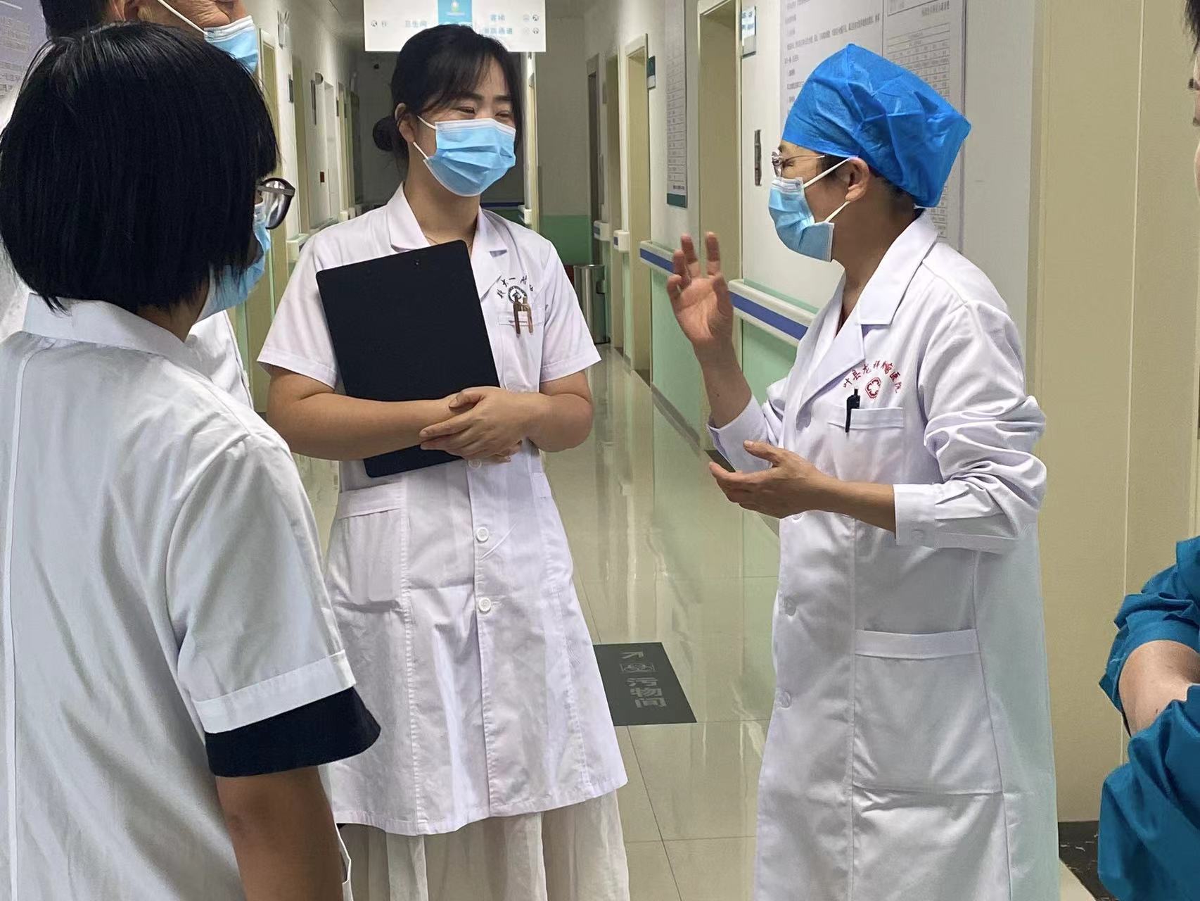 6月20日省级肝胆外科专家张玲坐诊叶县龙祥肿瘤医院。
